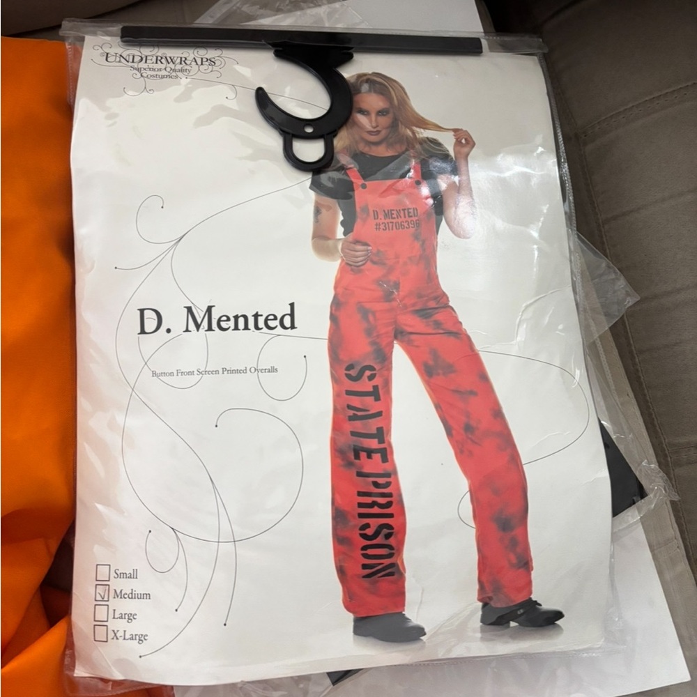 Women’s prisoner costume
